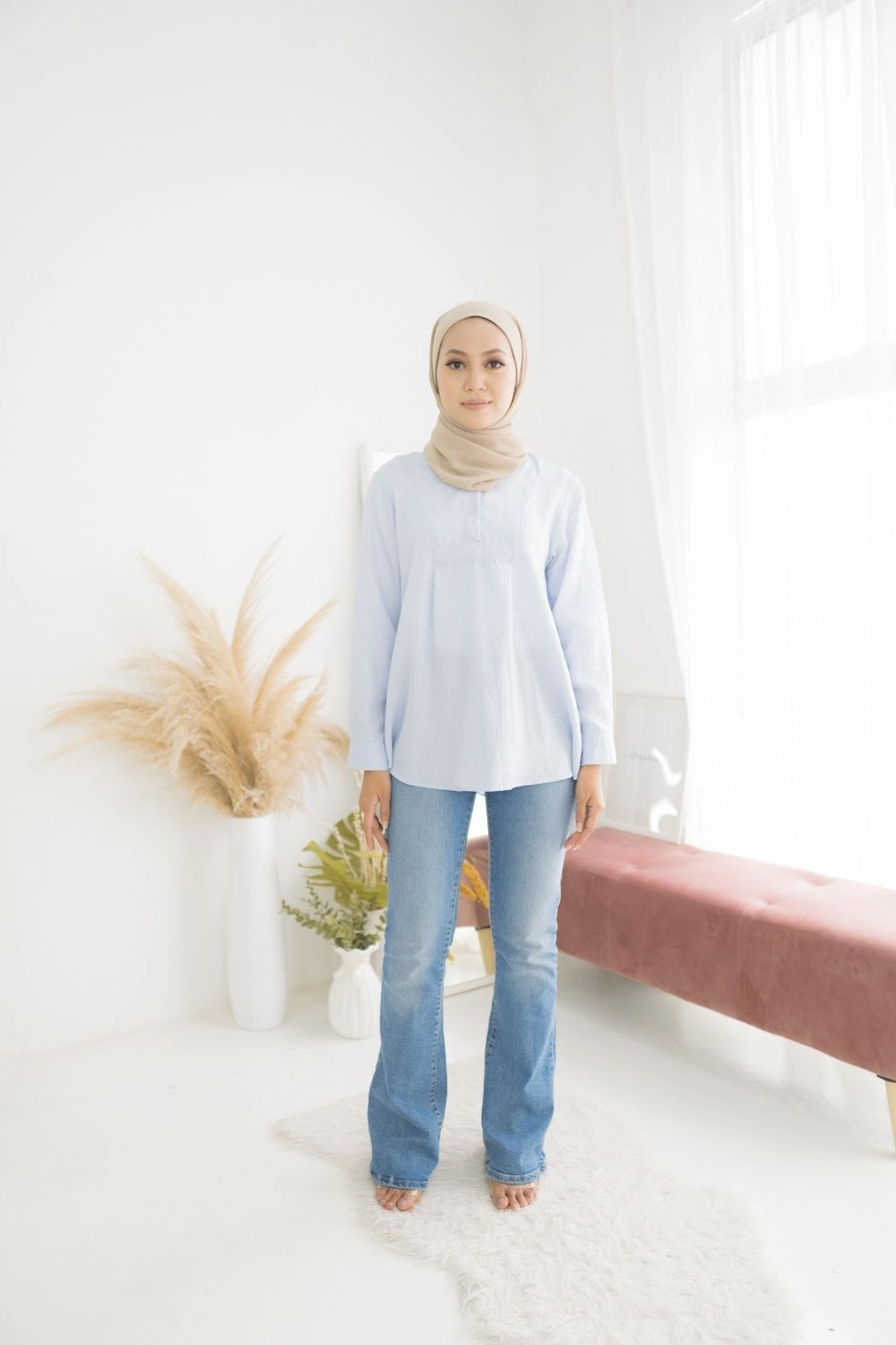 DOLLY BLOUSE – BABY BLUE