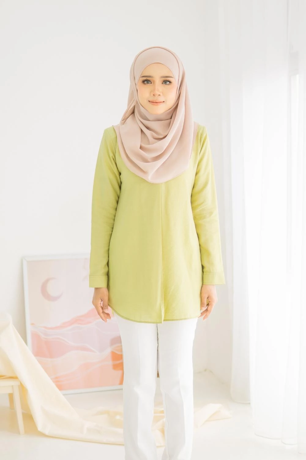 LAURA BLOUSE – LIME GREEN