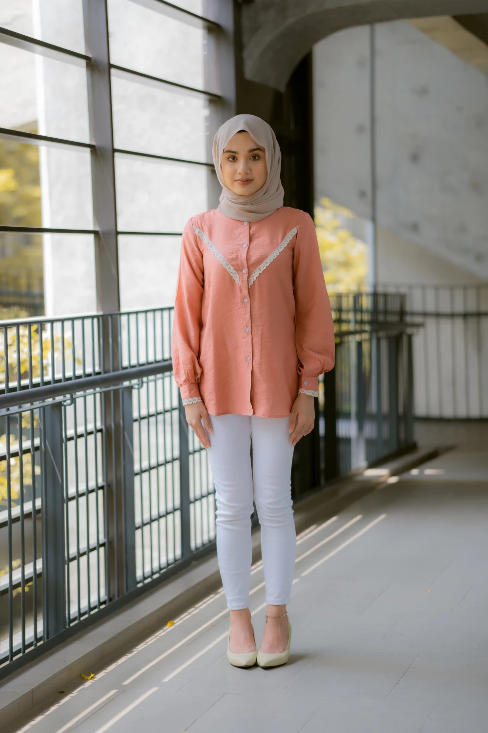 LACEY BLOUSE – SALMON (DEFECT)